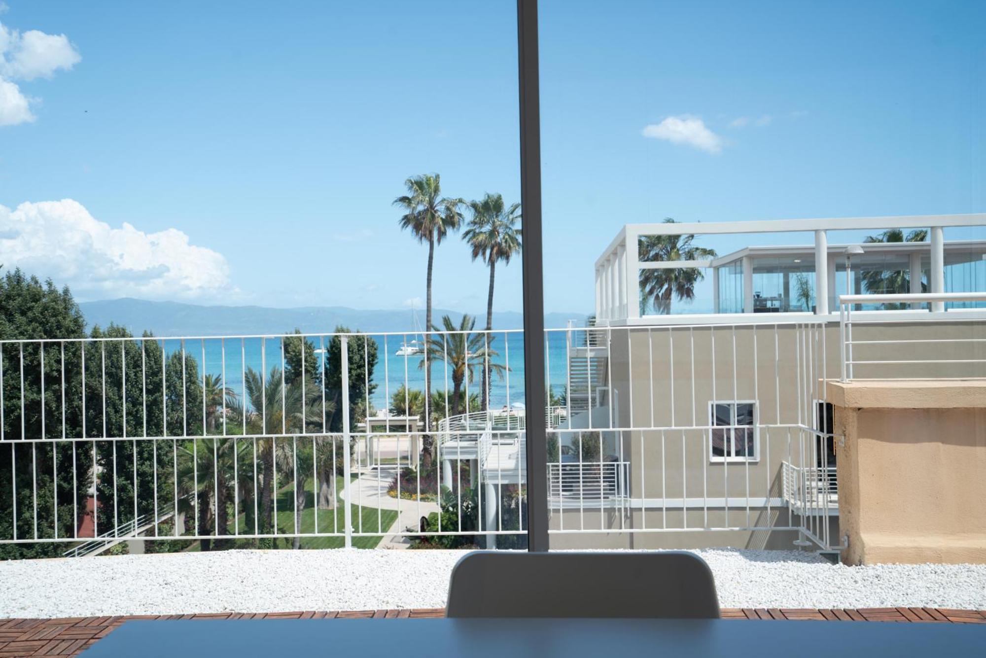 Terrazza Sella Del Diavolo - Vista Mare - Wifi Ac Apartment Cagliari Exterior foto